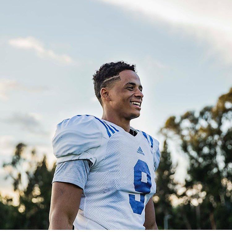It's almost that time anxious to c what the lil  Dogg has become ✊????✨???????????? @cbroadus @uclafoo… https://t.co/ap7jTtZRxp https://t.co/67TmgQFOpD