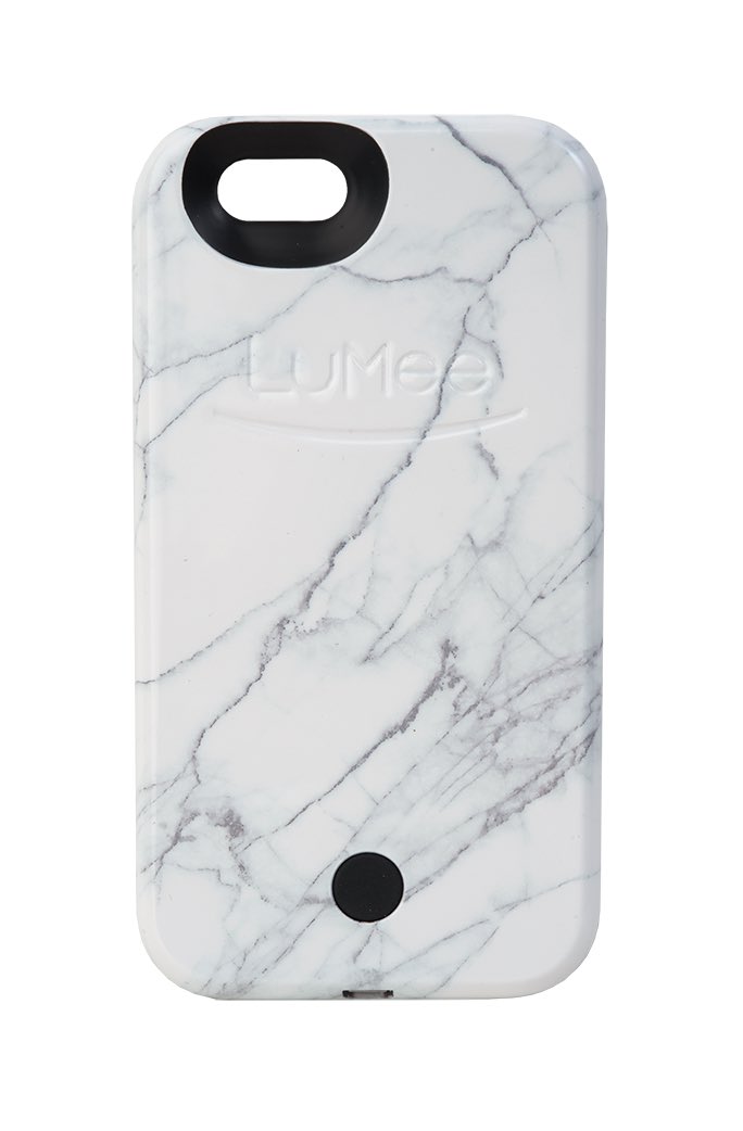 How good is the white marble case!?! I had so much fun designing these! Go to https://t.co/GYe09RX1HX to preorder https://t.co/6NrYxU4OhK