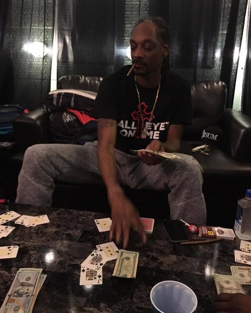 The dealer ???????????????? https://t.co/B9FbwYdsPa https://t.co/exEDdTZ5j7