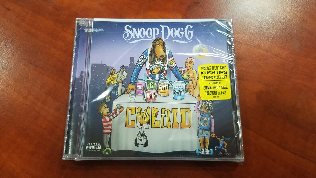 RT @mbrjck: Finally picked up my copy of #Coolaid been working hard @SnoopDogg https://t.co/f2qT8flXrL