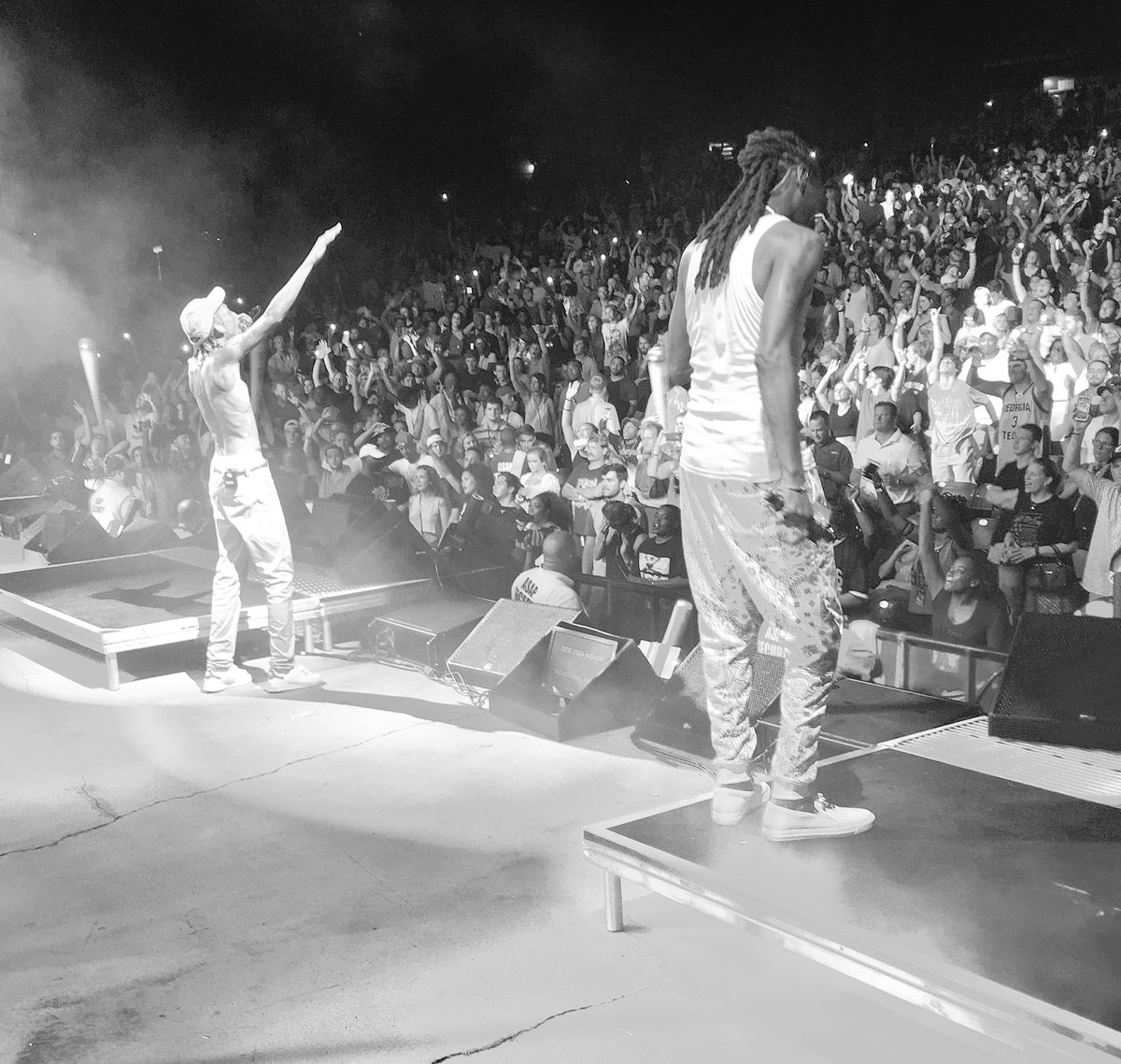 RT @CHEVYWOODS: Yesterday 2016 #TheHighRoadTour https://t.co/A3dfy9qblU