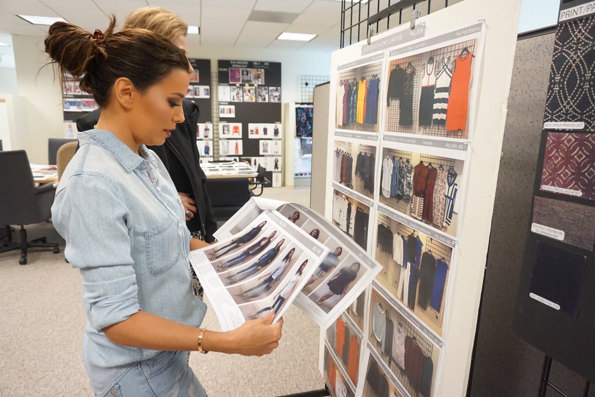 I'm so excited for tomorrow! The first release of my Eva Longoria for The Limited collection! #EvaForTheLimited https://t.co/7eWnMmMwxy