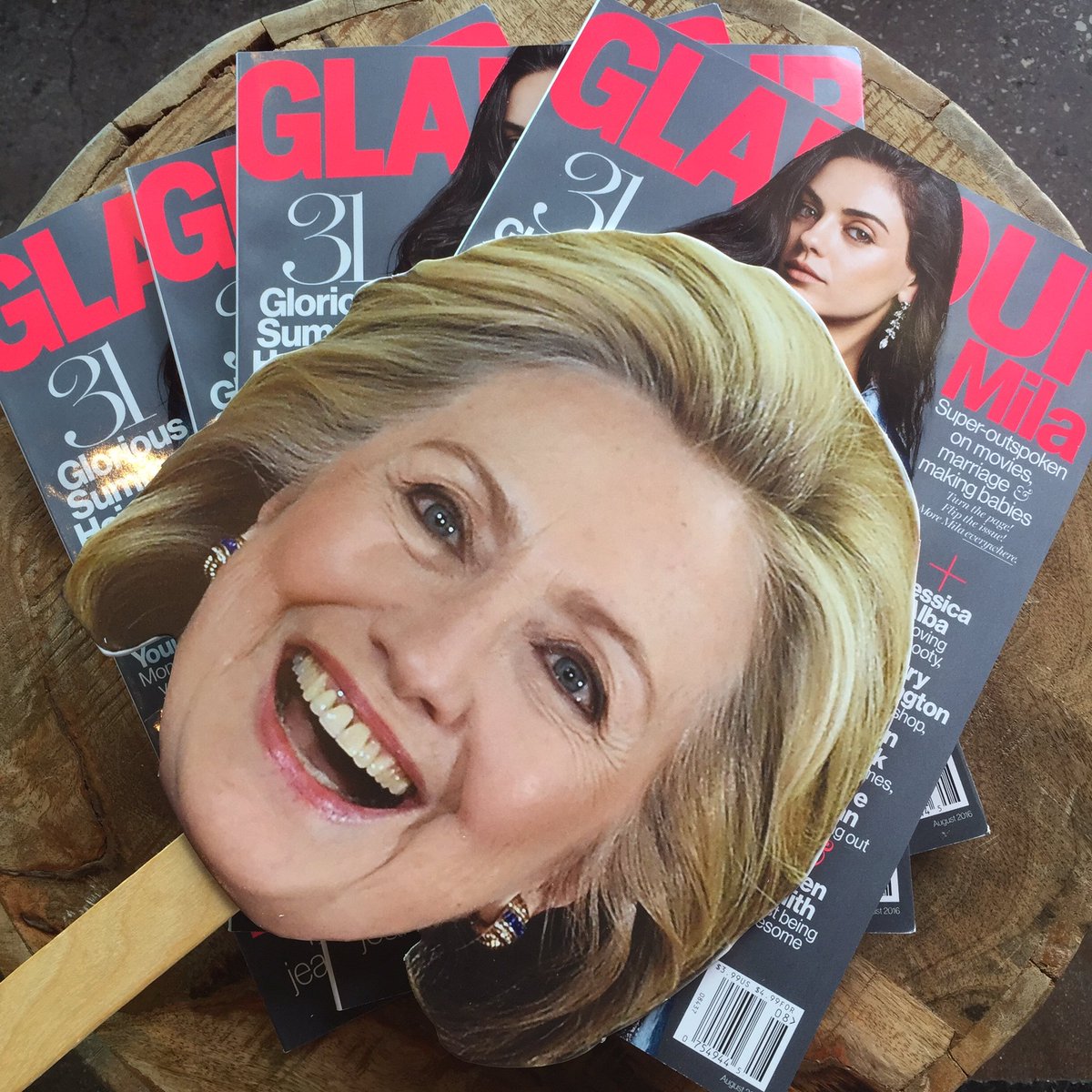 Almost time for @glamourmag x @facebook at #DemsInPhilly at 5PM EST! Watch at https://t.co/NCysFw2zBH https://t.co/lDPkRxMx2u
