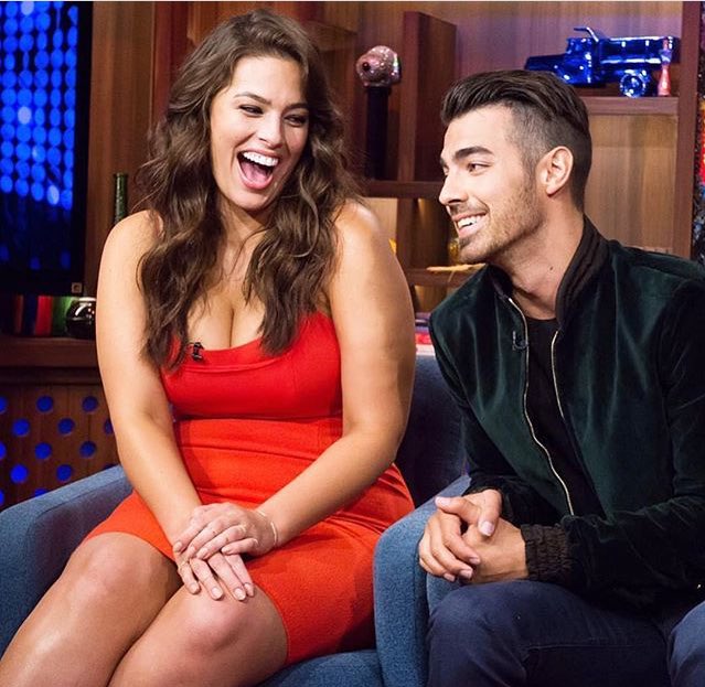 RT @dnce_online: Don't forget to catch @joejonas and @theashleygraham on Watch What Happens Live, NOW! https://t.co/eiFboxpVgG