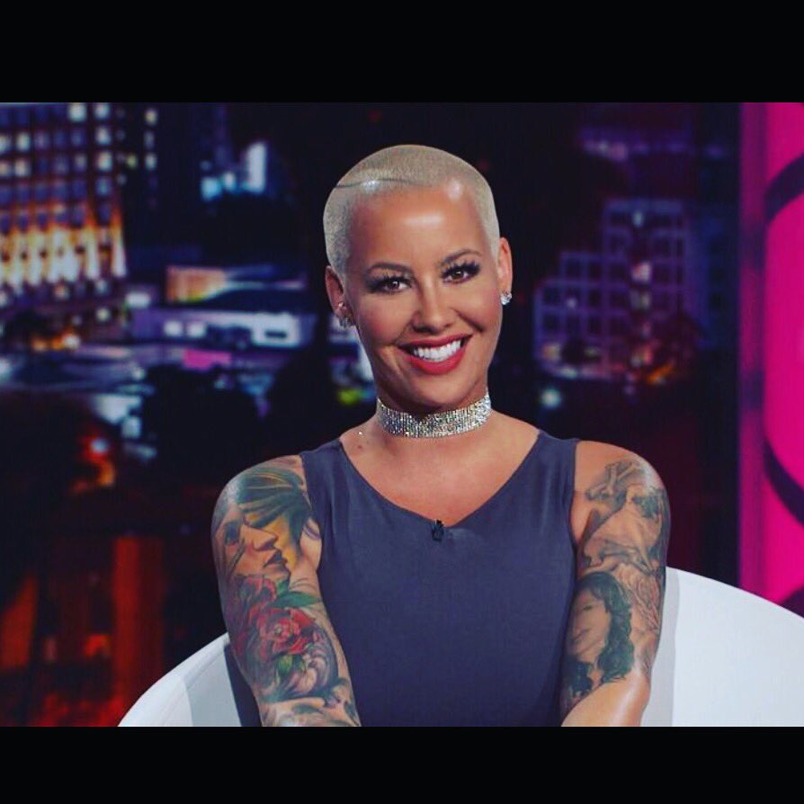 #AmberRoseShow TONIGHT!!! With @prince_ej and @TysonCBeckford 11-10c only on @vh1 #ProHoe ???????????? https://t.co/twSsTtk6eT