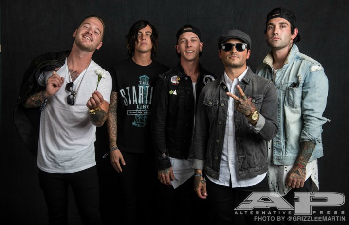 RT @AltPress: Sleeping With Sirens announce tour with State Champs, Tonight Alive, Waterparks https://t.co/9l7qnCl5Rq https://t.co/jxJlxYaY…