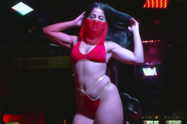 Bukkake dvd reviews Pakistani pornstar list
