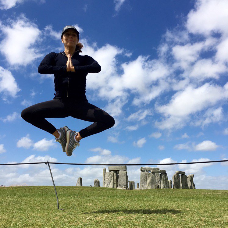 Meditating at #Stonehenge today! Had to change up my jumping pic! https://t.co/4WDoIFroIV