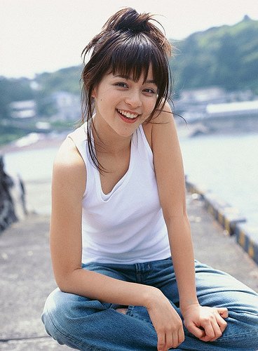 加藤ローサ
