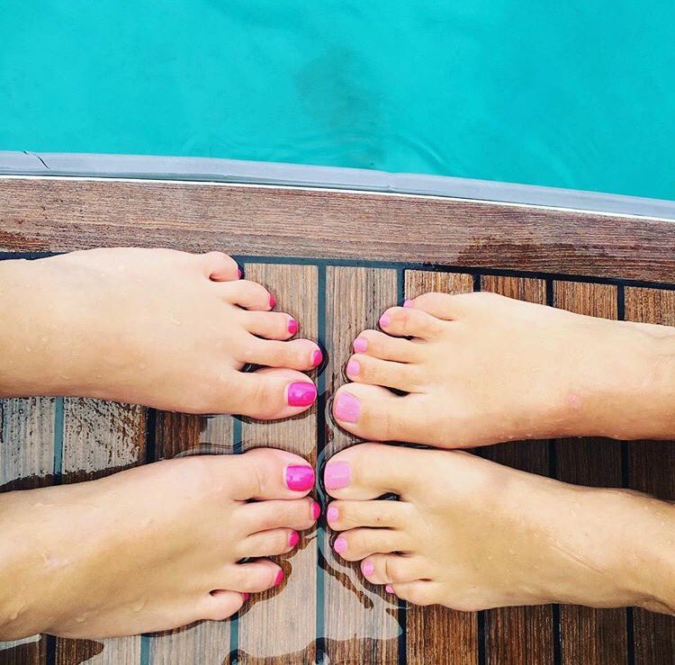 Toe 2 toe #Croatia #SummerAdventures #GirlsTrip2016 https://t.co/BVZSdcgqkr