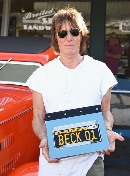 GUESS WHO GETS TO JOIN THE ONE AND ONLY @JEFFBECKMUSIC TONIGHT AT THE HOLLYWOOD BOWL... https://t.co/y2qe60v00e