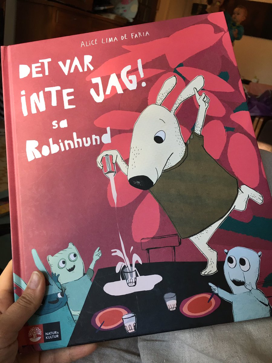 Om du har nån i dagisålder att läsa för rekommenderar jag Robinhund! Grep tag i treåringen med sitt drama! 