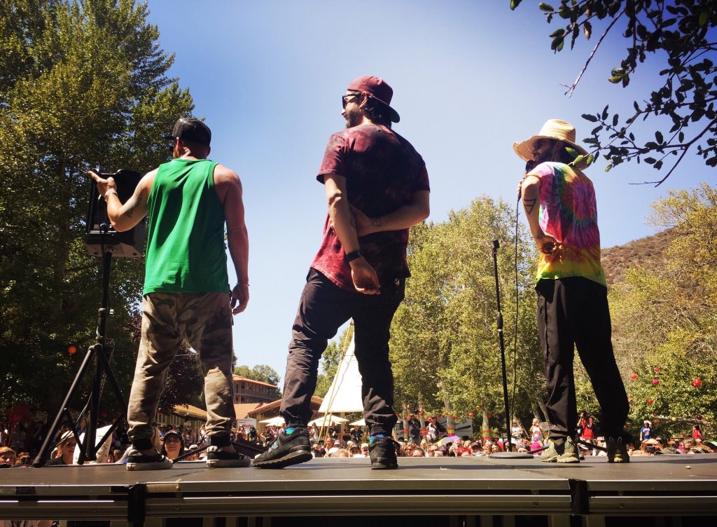 RT @30SECONDSTOMARS: Thx for an amazing first day of @SummerCampMars!!! #CampMars https://t.co/oItOzmJRgX