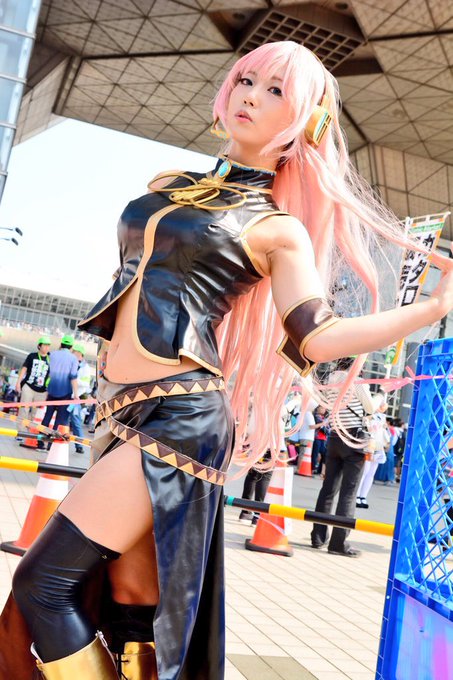 コミケ2日目#VOCALOID#巡音ルカ撮影したりお話した皆様ありがとうございました!フォロワーの方々とも会えて嬉しかっ コミケ2日目#VOCALOID#巡音ルカ撮影したりお話した皆様ありがとうございました!フォロワーの方々とも会えて嬉しかっ