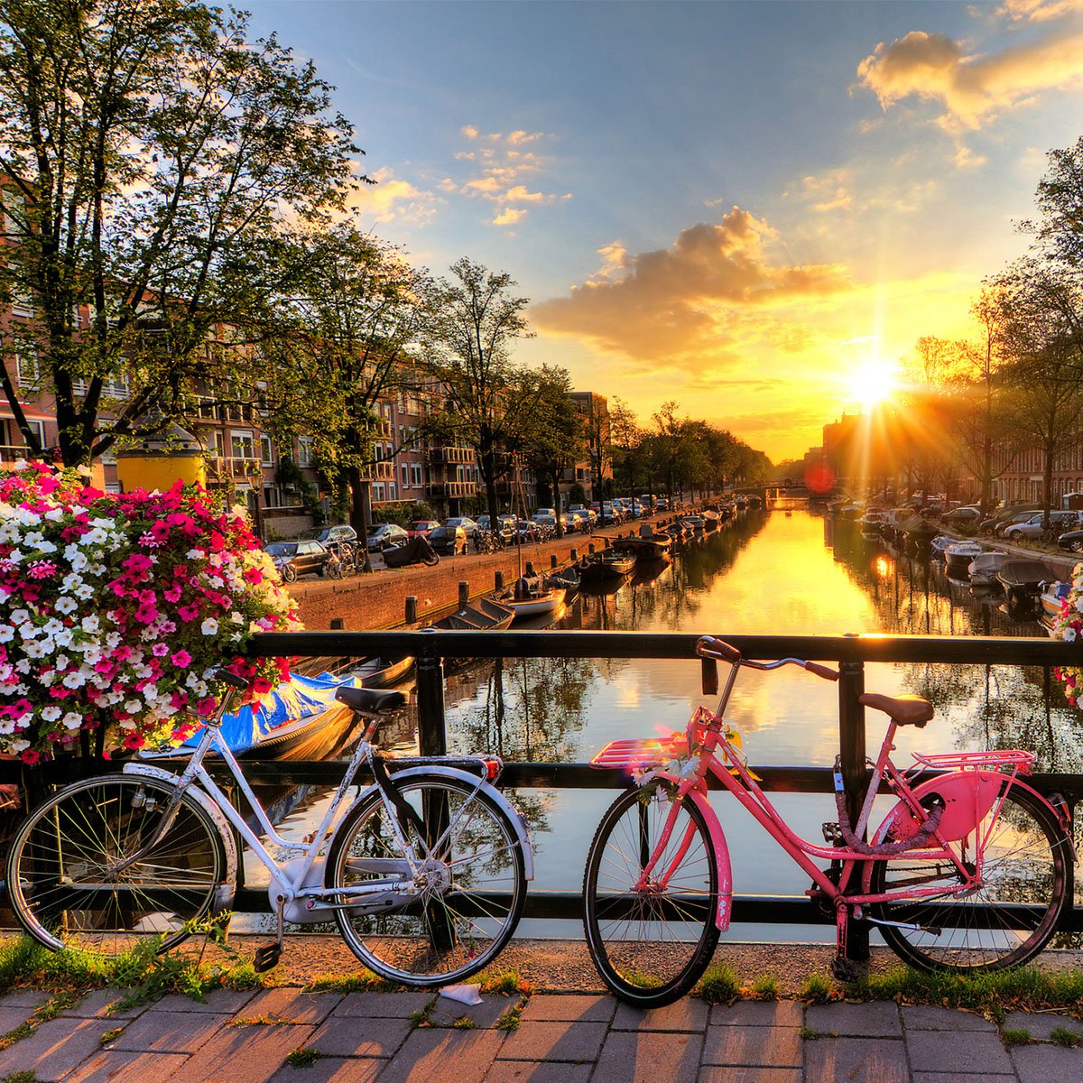 Looking for the perfect city break? Try Amsterdam with KLM! Book now: