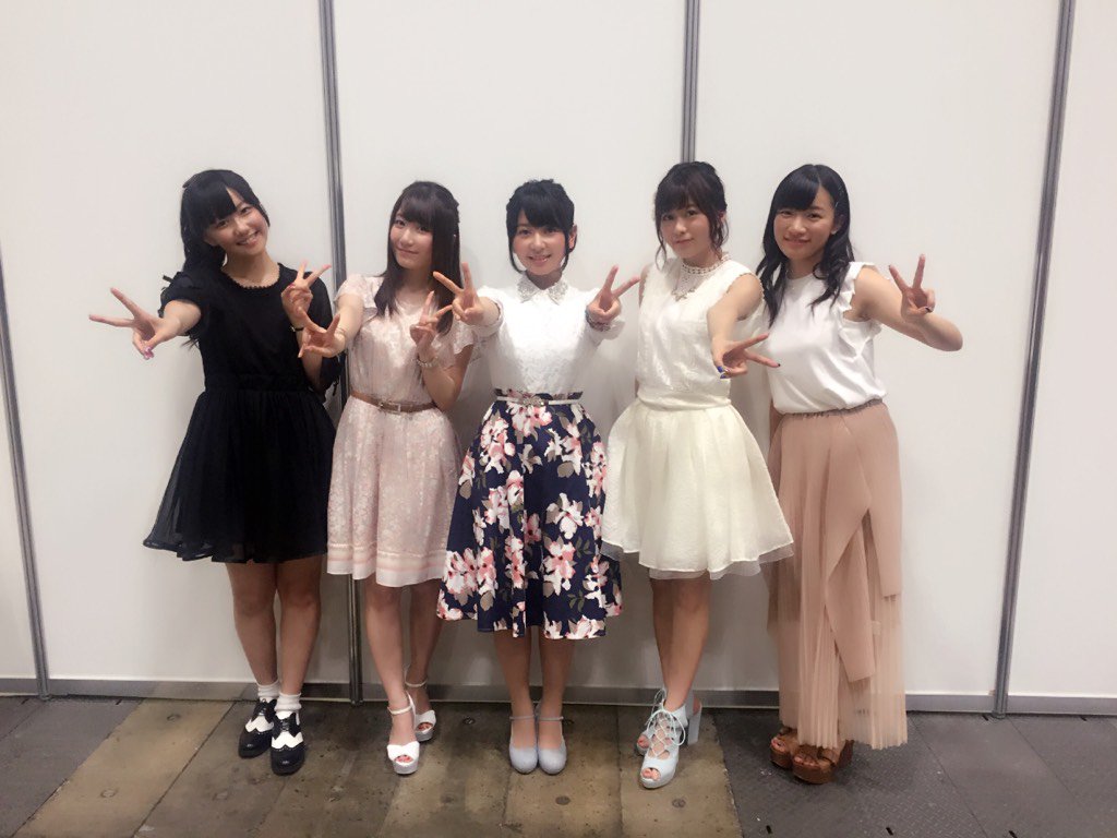 C3 TOKYO ワーナー夏の電撃文庫祭りご参加頂いた皆様、ありがとうございました!ご出演の三澤さん、種田さん、日高さん C3 TOKYO ワーナー夏の電撃文庫祭りご参加頂いた皆様、ありがとうございました!ご出演の三澤さん、種田さん、日高さん