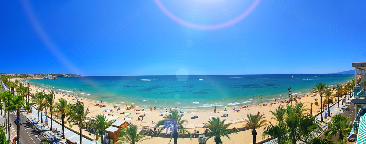 Chase the sun with the family this October! Head to Costa Dorada with @BarrheadTravel