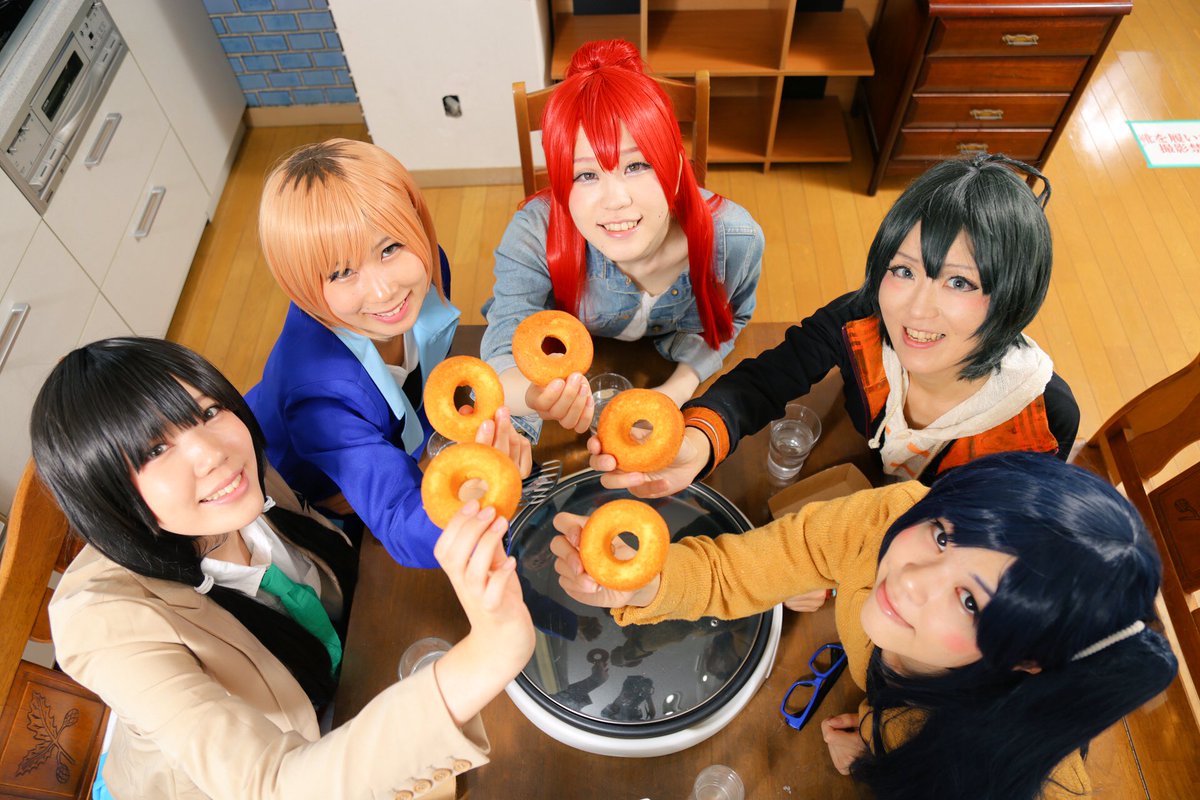 (コス注意どんどん どーなつ🍩 どーんといこー✨🐻✨👸✨\\ ٩( 'ω' )و //#musani 撮影 様アイルー (コス注意どんどん どーなつ🍩 どーんといこー✨🐻✨👸✨\\ ٩( 'ω' )و //#musani 撮影 様アイルー