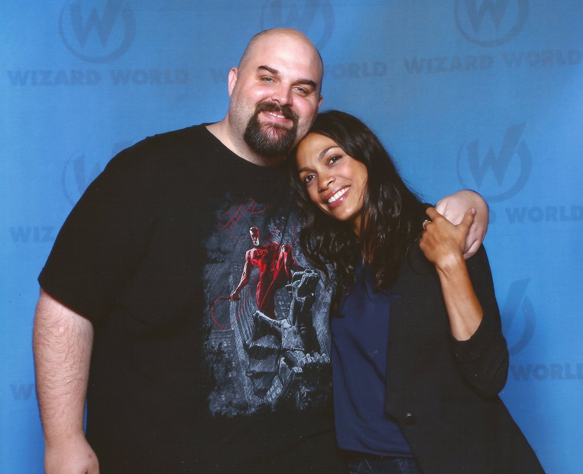RT @TheReelGeno: Thanks @rosariodawson for making this guy's day today. You are as classy & amazing as I hoped you'd be. #ShesaHugger https…