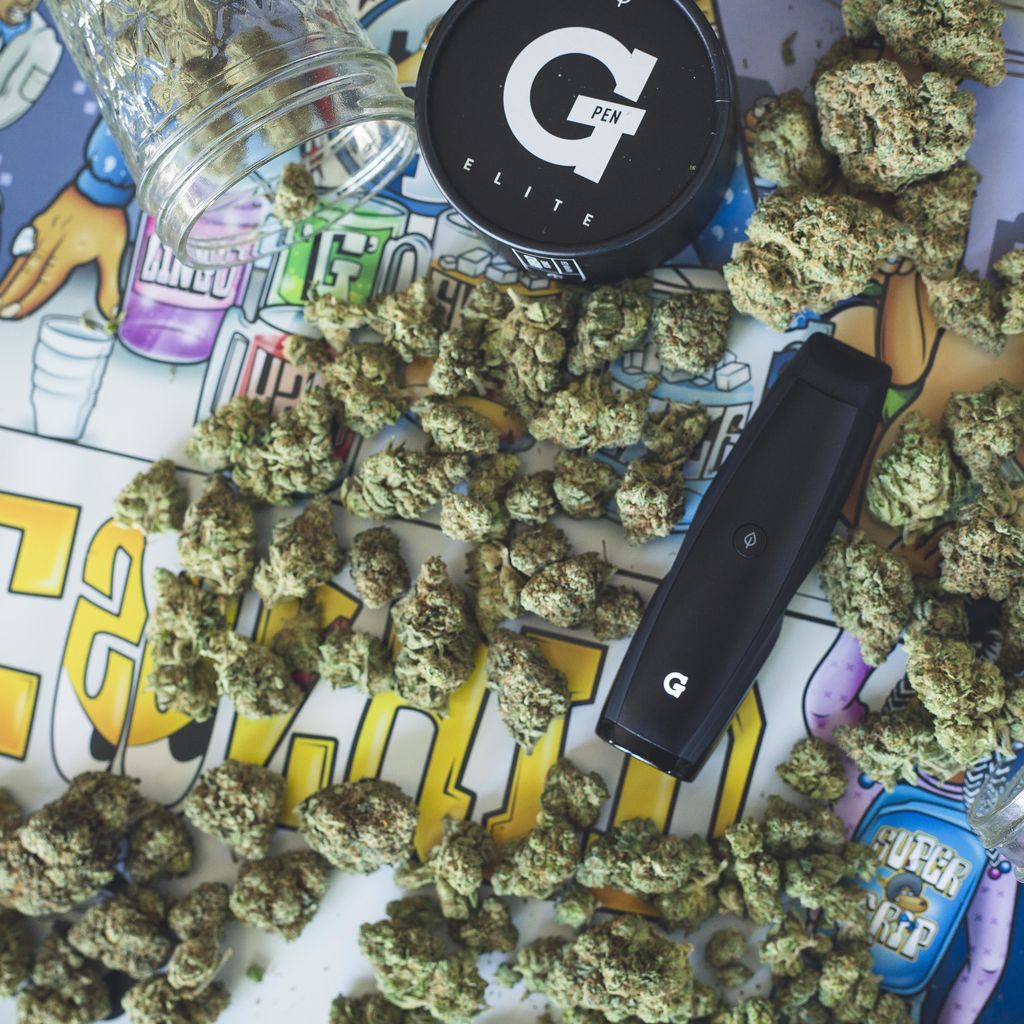 #puffpuffpasstuesdays #420smokebreak tag ur homie who u wanna smoke wit. ✨ ???? ????  @gpen elit… https://t.co/gMuz4FI6iH https://t.co/6dflUMSnxz