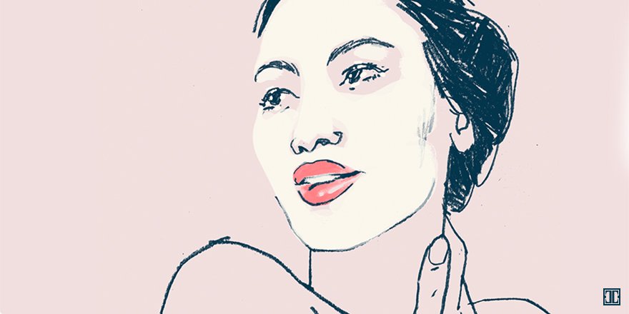 Try this glow-inducing Korean skincare routine: https://t.co/jTmlyGatUF #beautytips @glowrecipe #womenwhowork https://t.co/7XBdMHHqao