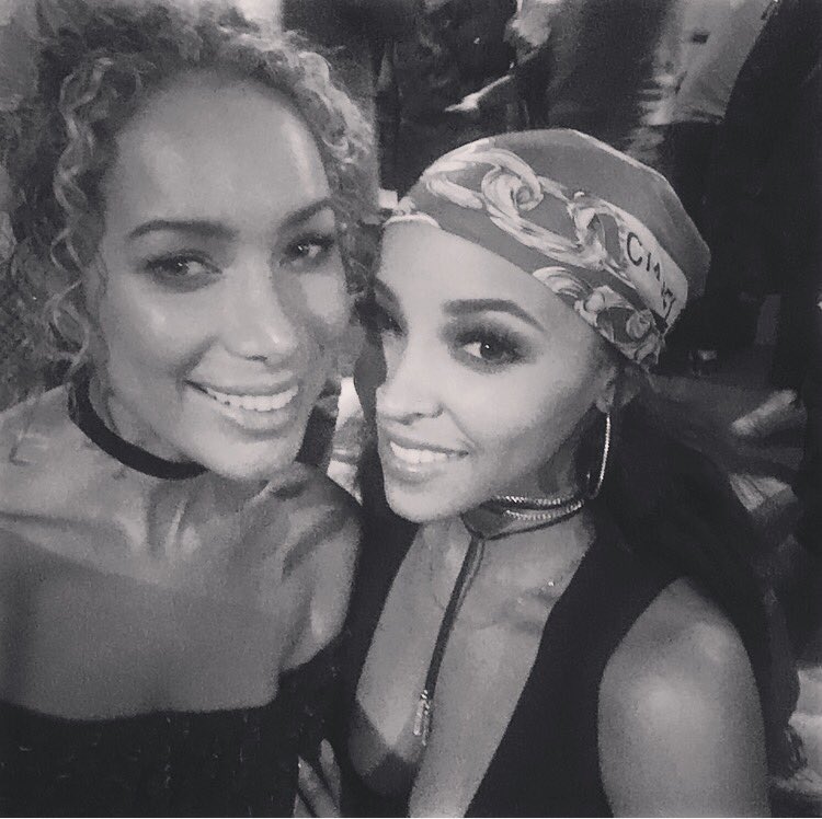 Love this ladies album, so good to meet my fave @Tinashe at the #AdamSelman show ???? https://t.co/tihrdlxkld
