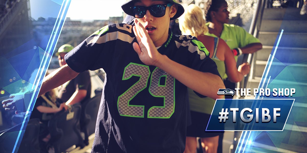 RT @SeahawksProShop: These hands can't hold me back... it's #TGIBF

#WeAre12 #FridayFeeling https://t.co/fNgOv22NgY