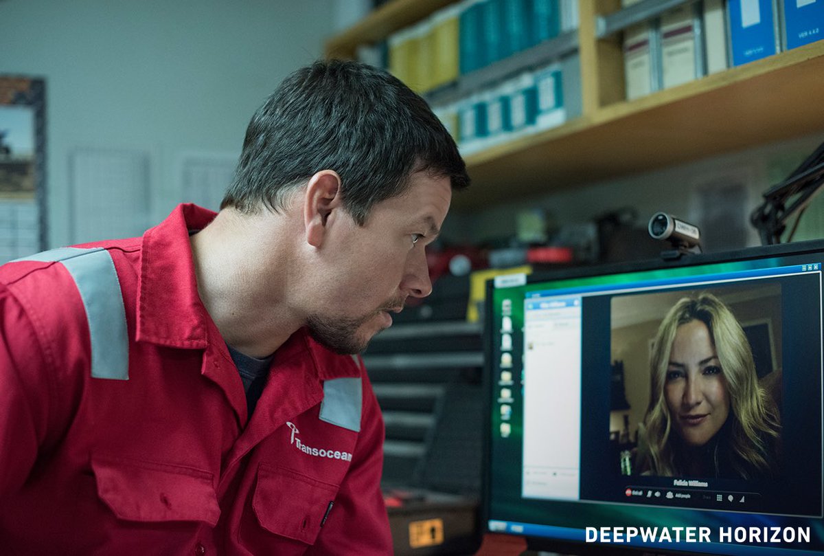 The crew and their families had no idea what was coming. See #DeepwaterHorizon in theaters Sept 30. https://t.co/ipbmeAOOjG