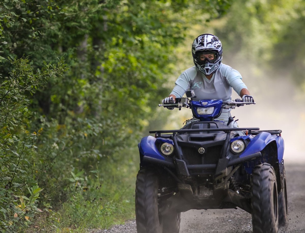 I was gettin it out on the trails today soo much fun having a blast out here in #Ontario! #Haliburton #Canada https://t.co/owumHSBuWl