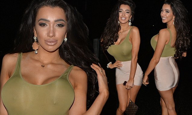 RT @GomezbraSelena: Celebrity Big Brother's Chloe Khan goes braless in a skintight top and eye-watering… https://t.co/Pftykm4K8Y https://t.…