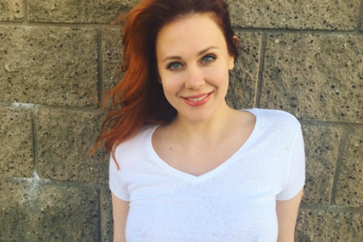 RT @intouchweekly: .@MaitlandWard poses BRALESS in sexy new photo —> https://t.co/Fx6V3sSXSv https://t.co/poQy9lkPFh