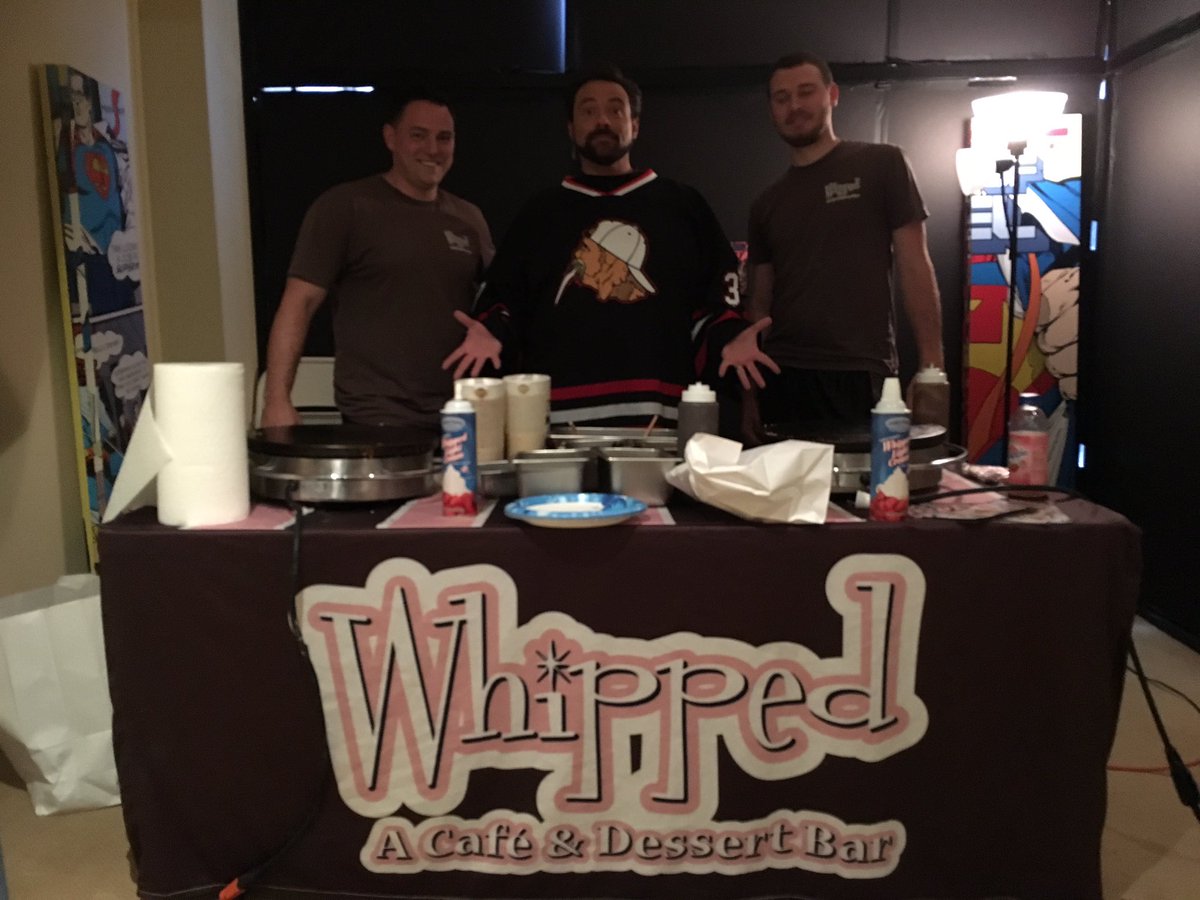 Thanks to @WhippedCreperie, we wrapped @ComicBookMenAMC season 6 with a crepe station and pizza from @MrPizzaSlice! https://t.co/4MvtoMNSkO