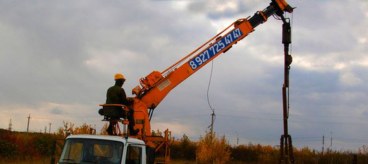 Скважина без оборудования путем давления воды Скважина без оборудования путем давления воды