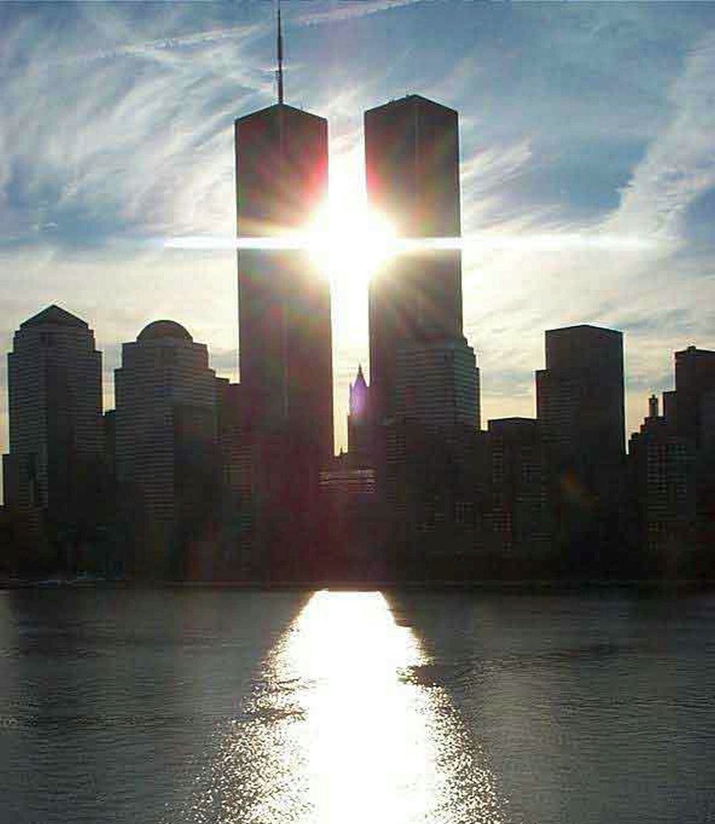 15 years later, #NeverForget ❤️

https://t.co/2n8HbOiu9e https://t.co/opCdwF16gN