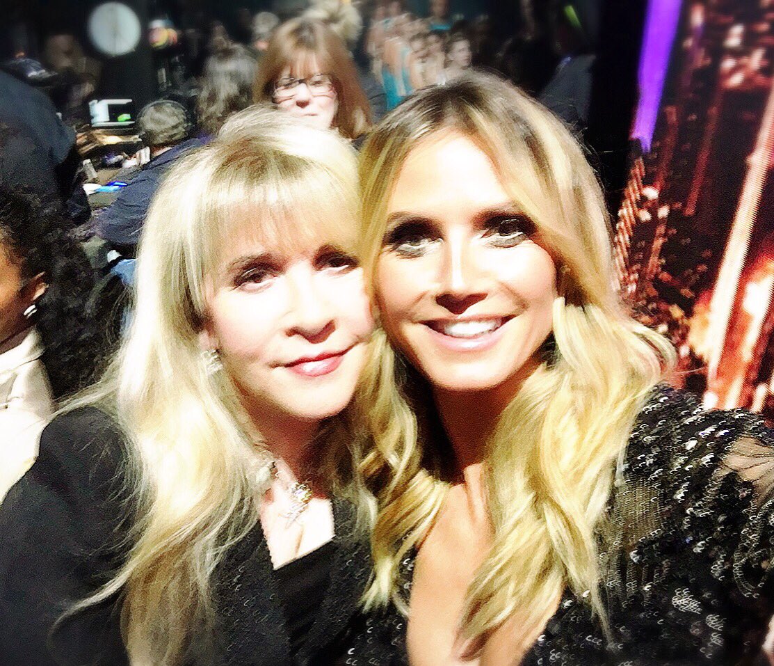 How AMAZING is the one and only @StevieNicks !?!? #agt https://t.co/THJMyTzO3n