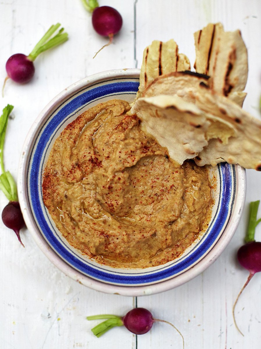 #recipeoftheday is baba ganoush.. Great for #meatfreemonday. JO xxxXxc https://t.co/tnx3JMhST7 https://t.co/MJwfRWWGe4