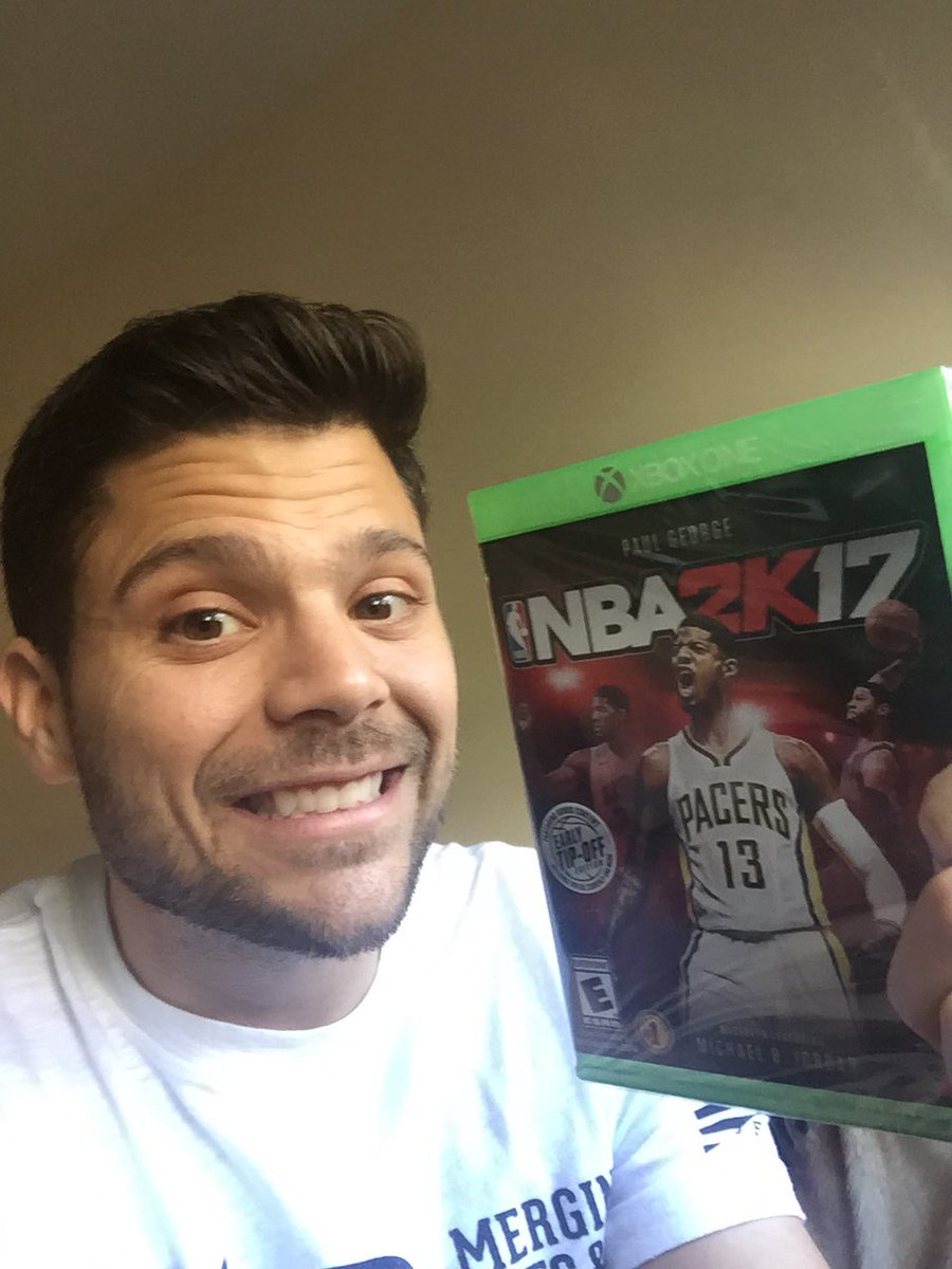 Guess who's back. Back again! Happy #nba2kday @NBA2K @Ronnie2K I'm ready to bust everyone up. Let's goooo https://t.co/BxyY26d688