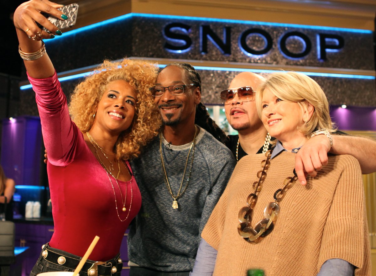 yall aint ready ???? #MarthaAndSnoop @iamkelis @marthastewart @fatjoe @vh1 https://t.co/cybuDtu88R