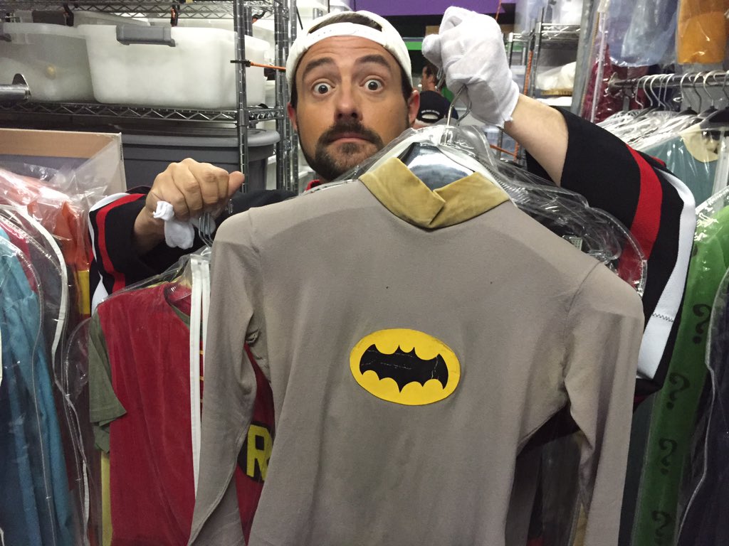 Happy #BatmanDay from the #FatManOnBatman who also hosts @ComicBookMenAMC and @GeekingOutAMC! To the Bat Poles! https://t.co/ED1CGAUzzM