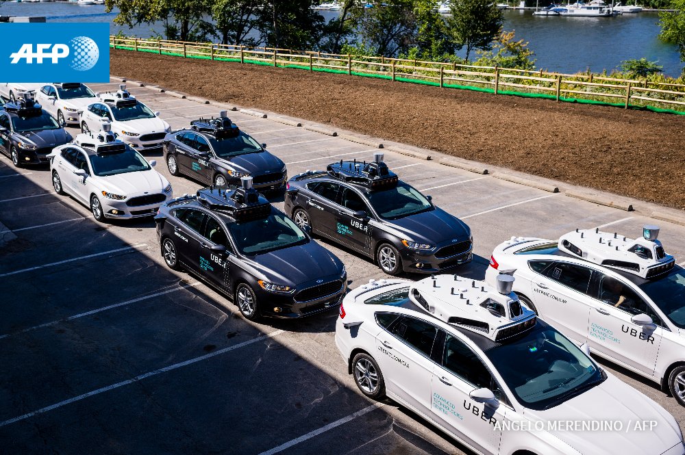 US moves to regulate self-driving cars