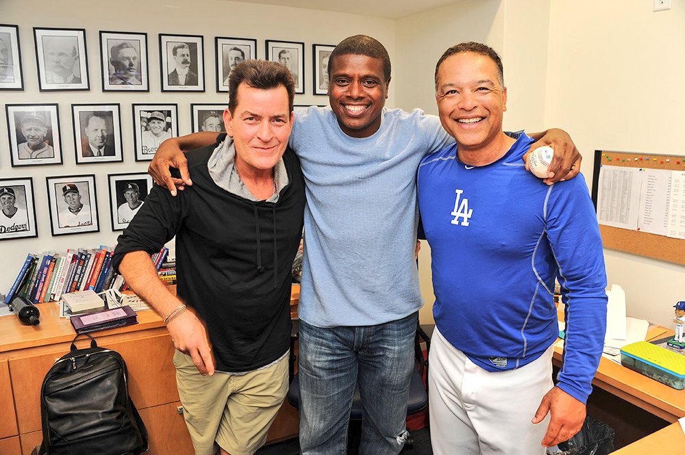RT @tonytodd32: .@Dodgers another laugher at the ravine https://t.co/sJQUrCitwo