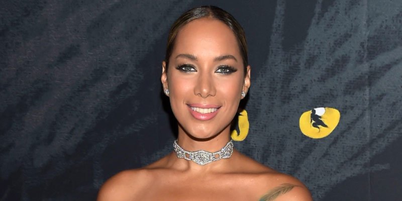 RT @people: A day in my life: Go behind the scenes with Cats star Leona Lewis https://t.co/0THip197RK https://t.co/Vkfte5sEBJ