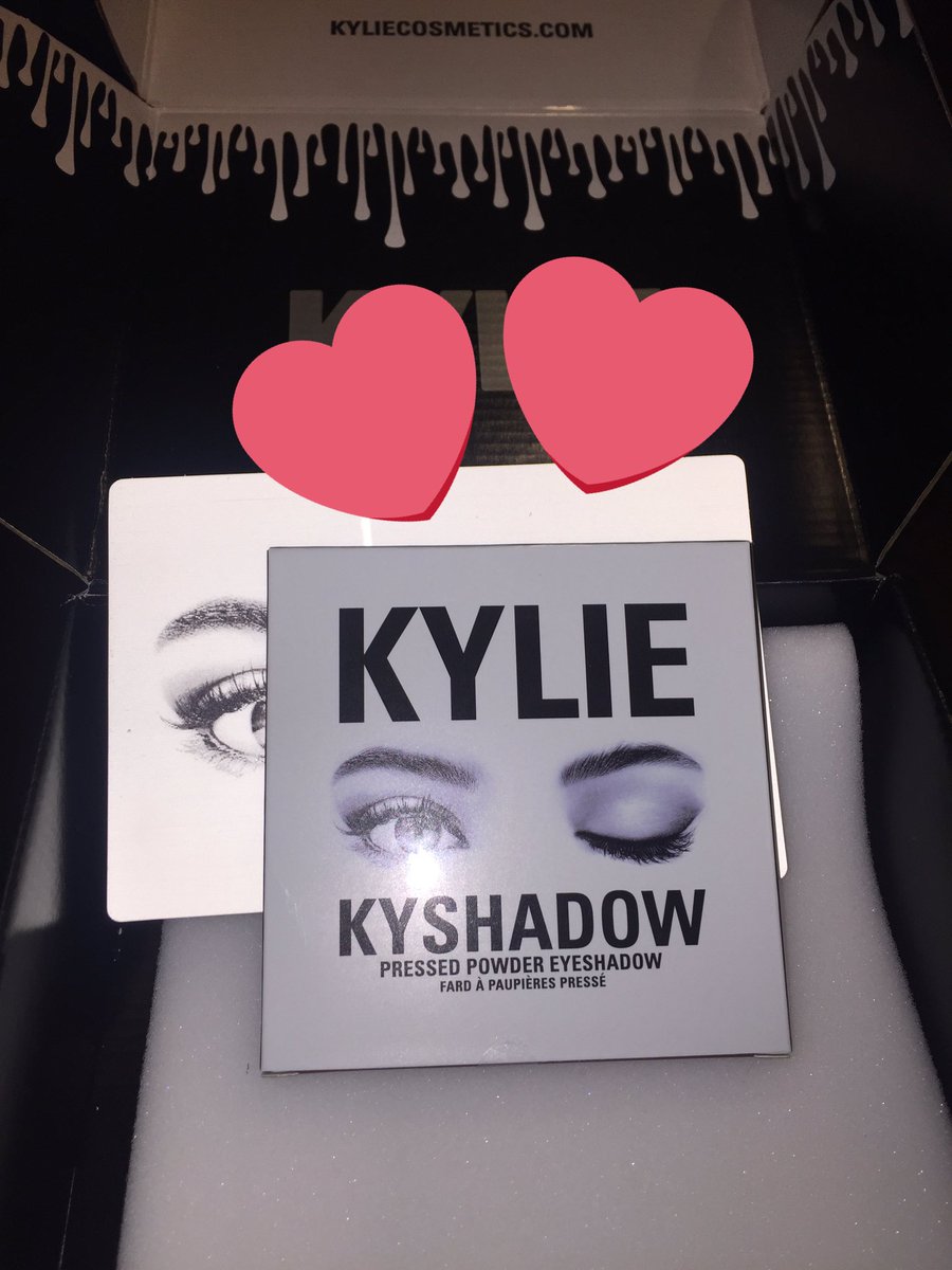 RT @lidaalexus: I see u kylie @KylieJenner https://t.co/3CdfQu1tLY