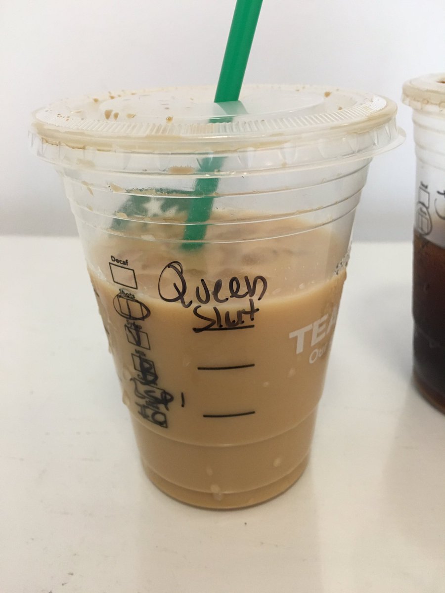 Awwww @Starbucks loves Muva ???????????? #QueenSlut #slutwalk https://t.co/dfL2WpA8rM