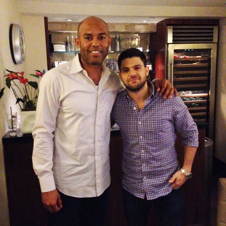 #tbt in the spirit of the MLB postseason let us not forget the GOAT! #Mo https://t.co/yERCC0M24e