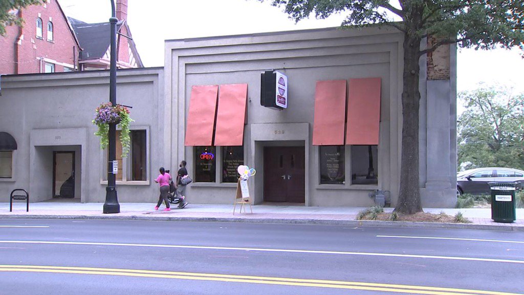 gladys knight restaurant peachtree location gladys knight restaurant peachtree location