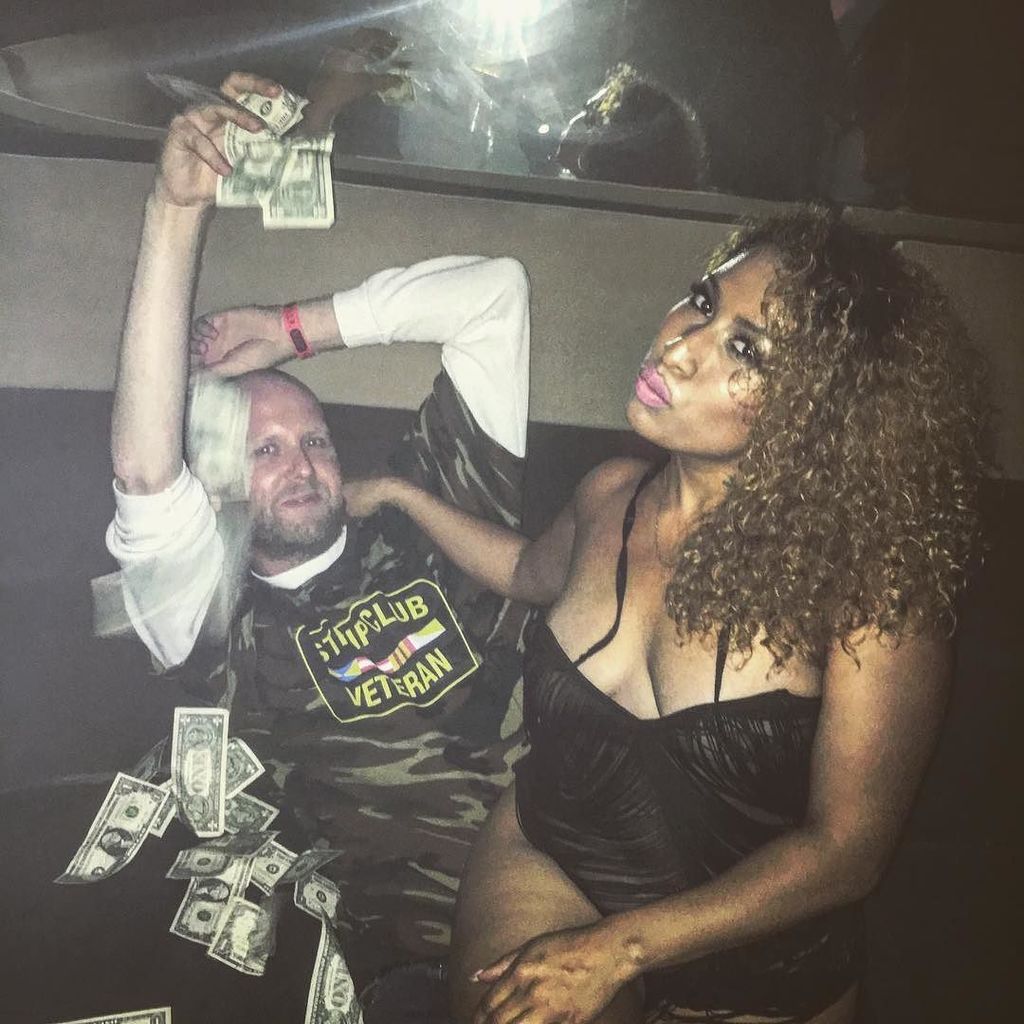 Point seen money gone https://t.co/Fob60FJiQB https://t.co/Ny2OiG9qGG