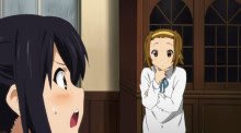 なるほど... 三角関係か... #k_on#律bot なるほど... 三角関係か... #k_on#律bot