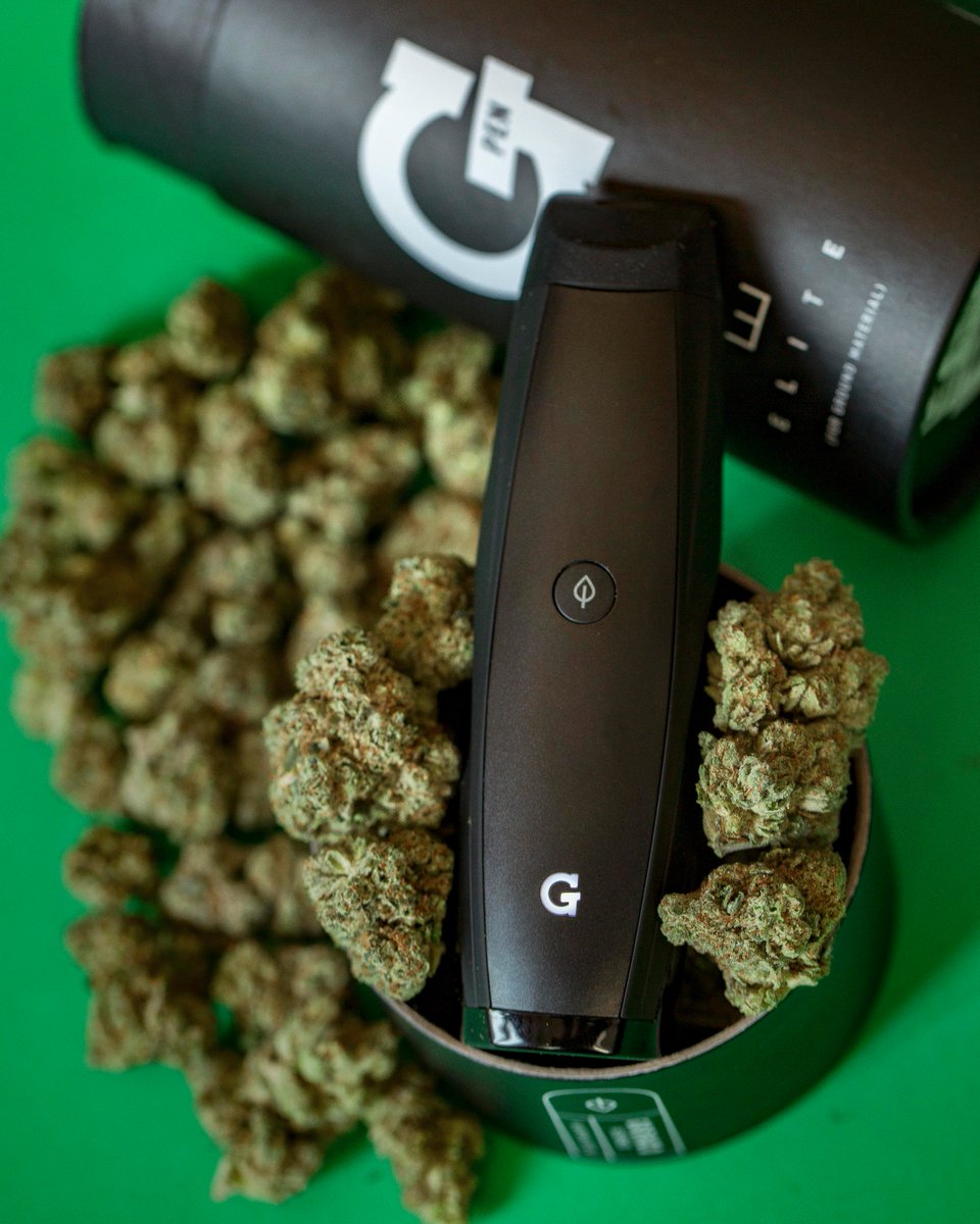 monday smoke ???? ✨  @GPen elite ????  get it now 20% off wit code 