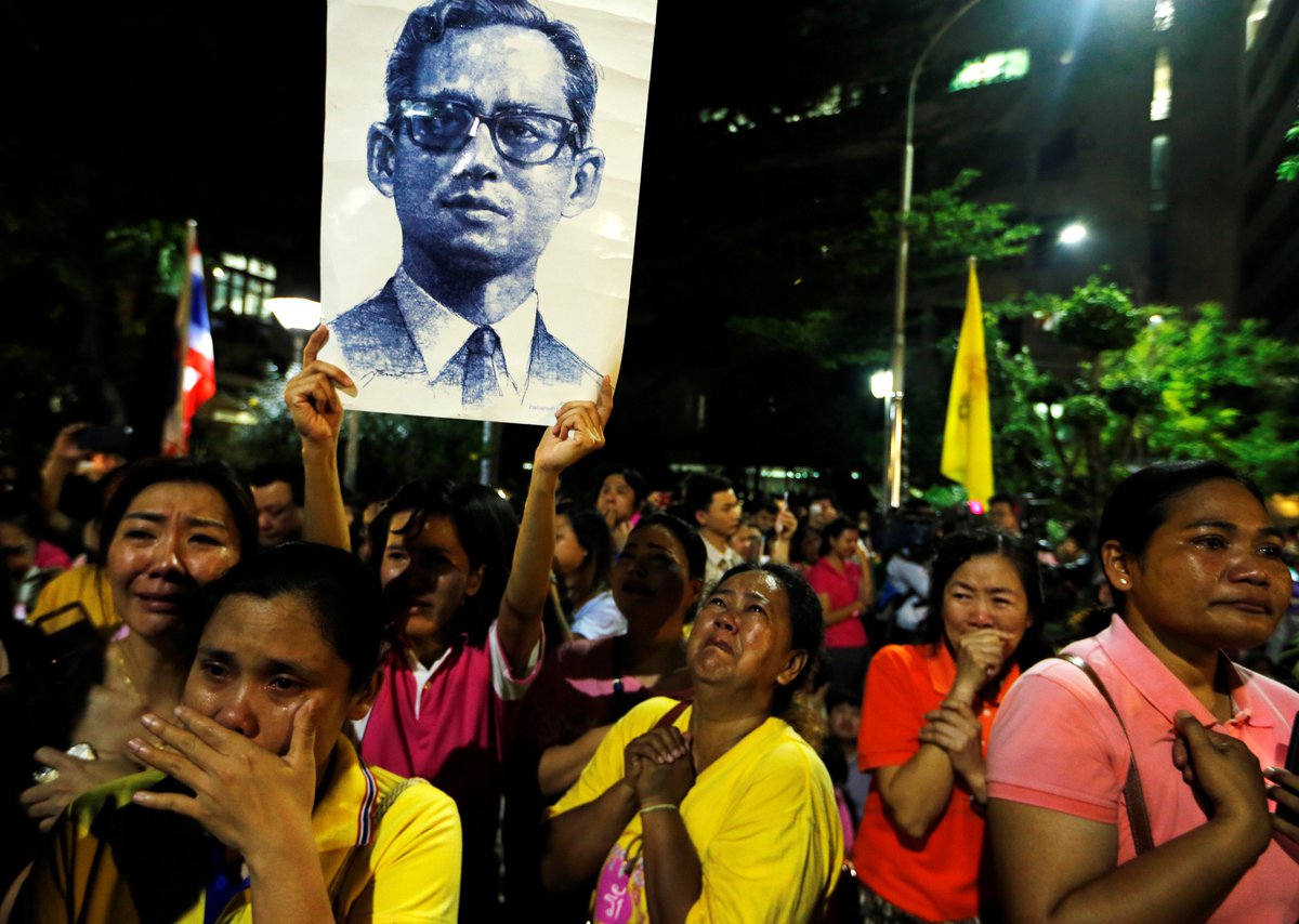 Thai people mourn the death of their king Thai people mourn the death of their king